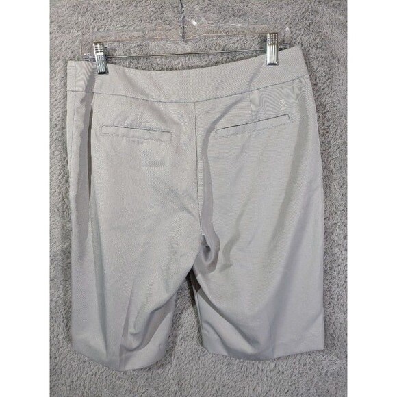 Gray IZOD Golf Bermuda Shorts Tailored Stretch Polyester Size 6 Women's - Picture 5 of 8